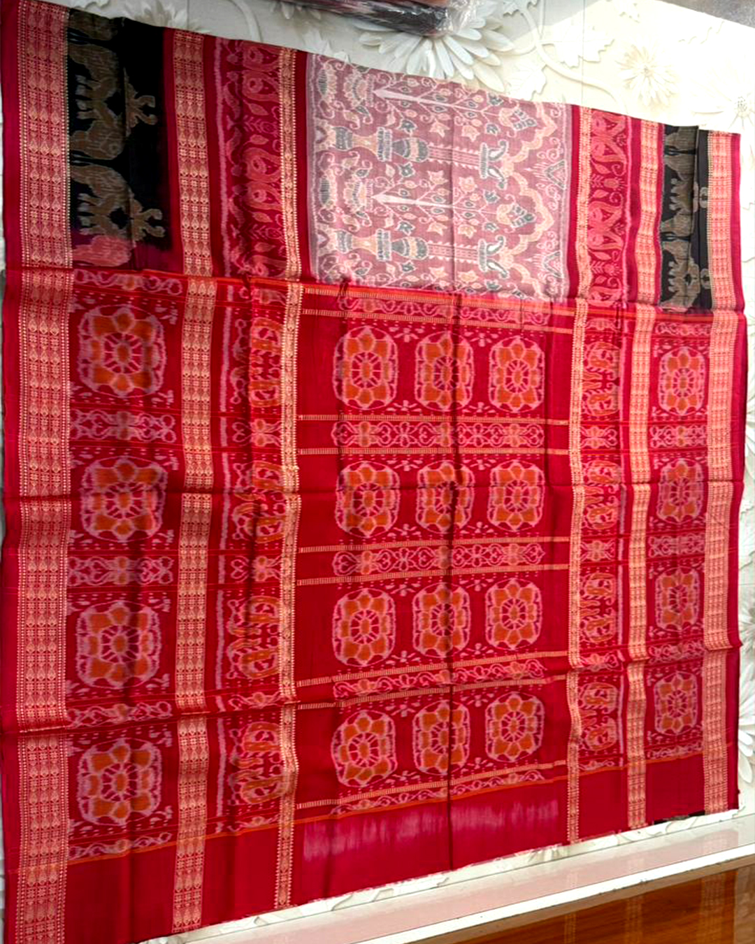 Traditional Red and Black Sambalpuri Silk Saree With Woven Pallu | Authentic Ikat Handloom For Women - Image 5